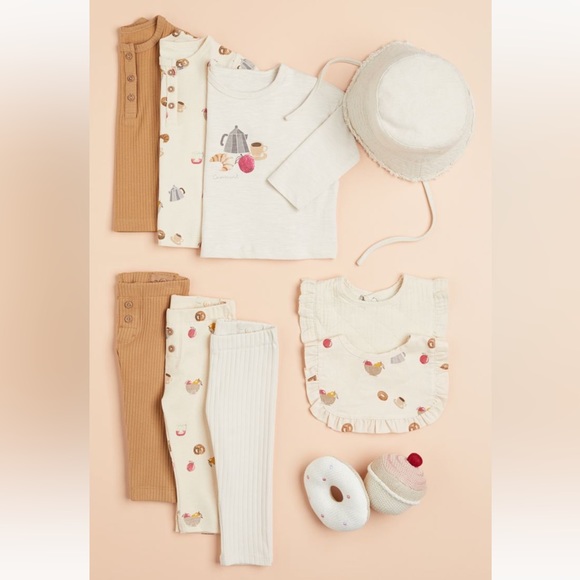 H&M Baby 2 Pack Organic Cotton Brown & Cream Breakfast Print Leggings - Picture 12 of 13